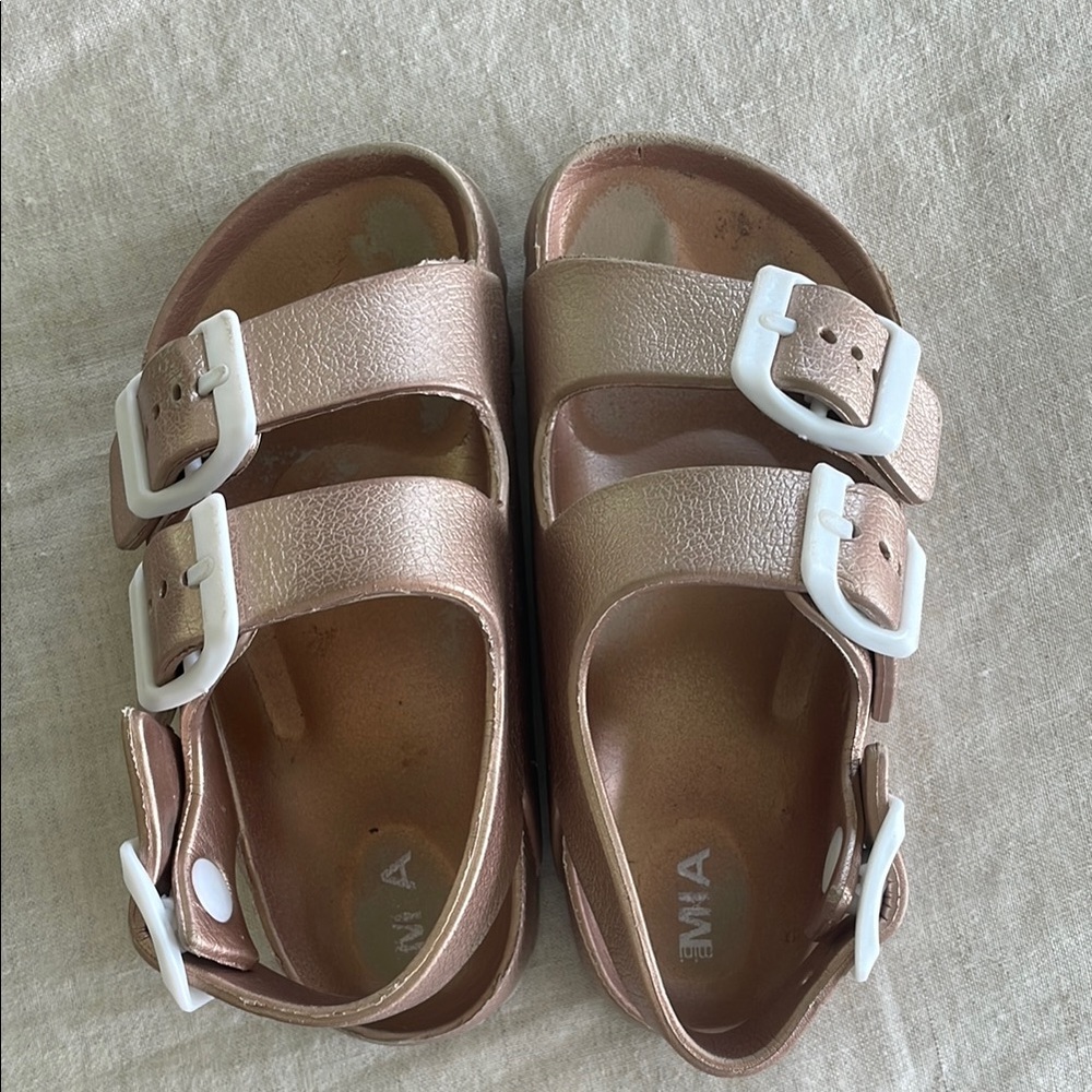 Kids Metallic Sandals